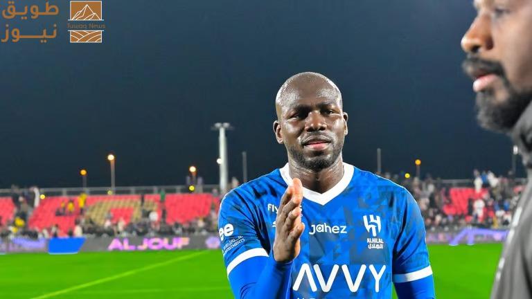 You are currently viewing نجم دفاع الهلال: نحن هنا في دوري روشن لنصنع الفارق وليس لجمع المال