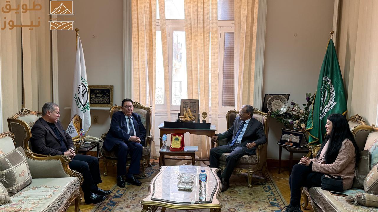 You are currently viewing التكامل الاقتصادي العربي ينطلق عبر بوابة النقل البري