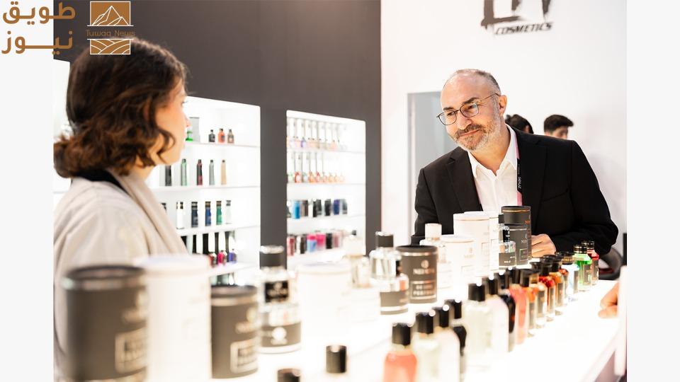 You are currently viewing العطور تخطف الأنظار في بيوتي وورلد السعودية 2025 بدورته الأكبر في أبريل