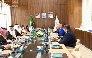 Read more about the article مصر والسعودية تبحثان التعاون المشترك في مجالات النقل