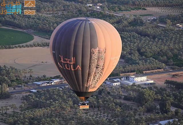 You are currently viewing رحلات المناطيد في سماء العُلا.. تحليق بين الطبيعة والتراث