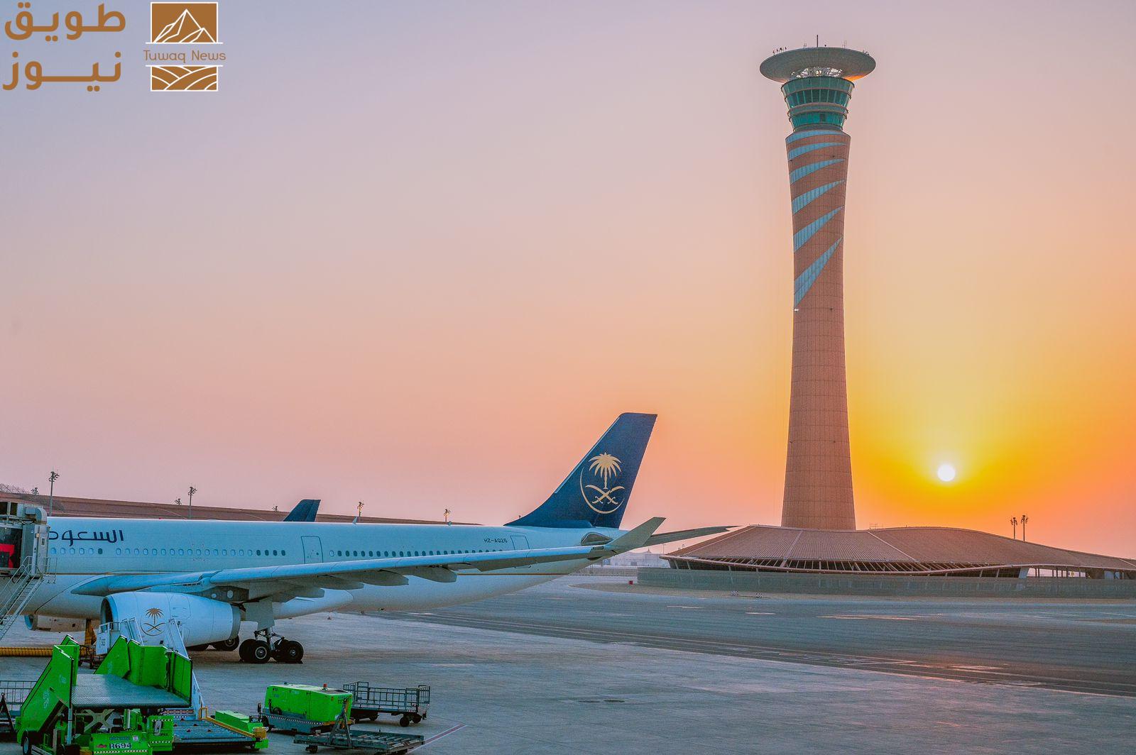 Read more about the article “مطارات جدة” .. خدمة أكثر من 5.3 مليون مسافر عبر مطار الملك عبد العزيز الدولي خلال موسم ذروة العمرة لعام 1446هـ