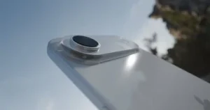 Read more about the article iPhone 17 Air.. أبل تستعد لإطلاق أخف آيفون بوزن 150 جرامًا فقط