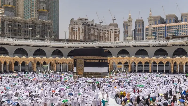 You are currently viewing تقنية متطورة لإدارة الحشود في الحرم المكي خلال موسم حج 1446هـ