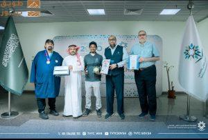 Read more about the article حسن سقطي يحتفل بحصول ابنه صلاح على بكالوريوس القوى الكهربائية