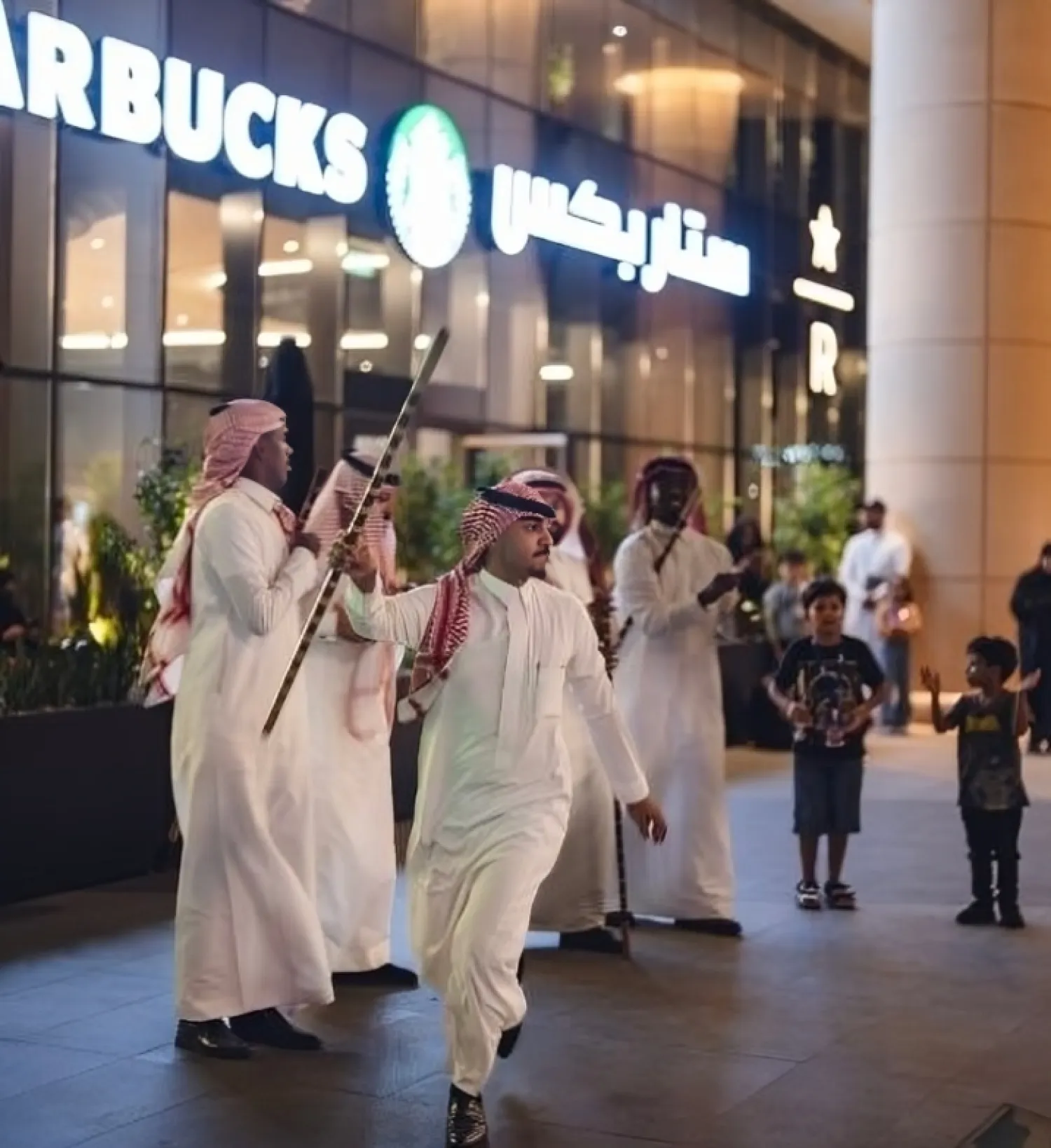 You are currently viewing «ستاربكس» تطلق مبادرة جديدة لتوسيع تجربة القهوة في السوق السعودية