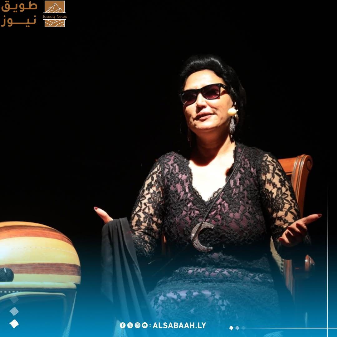 You are currently viewing نفيسه حمزة تكتب عرض ” الست”.. حين تتجلّى عظمة كوكب الشرق على خشبة المسرح في البيضاء