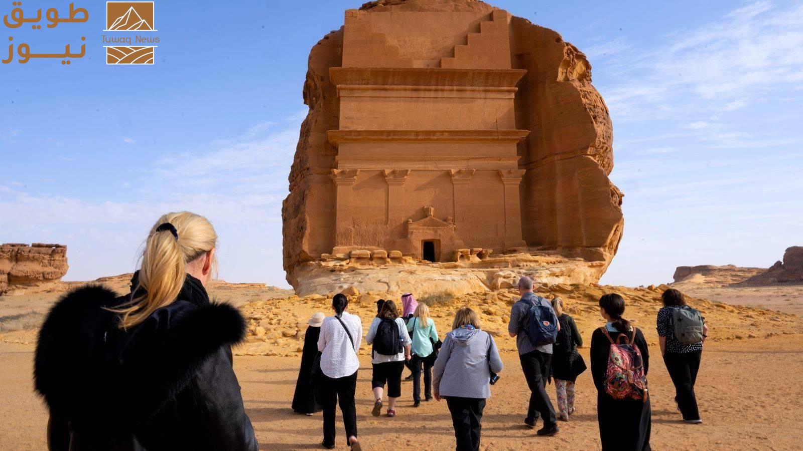 Read more about the article المملكة الأولى عالميًا كأعلى وجهة في نسبة نمو إيرادات السيّاح الدوليين خلال الربع الأول من عام 2025م