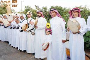 Read more about the article وزير السياحة من الطائف: تعزيز فرص توظيف السعوديين في مختلف المسارات