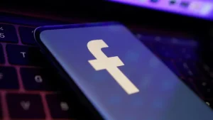 Read more about the article “فيسبوك” يحدّث خوارزمياته ويمنح المستخدمين التحكم في مقاطع “الريلز”