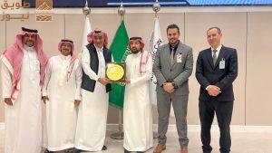 Read more about the article توقيع اتفاقية تحالف بين أكاديمية الصارم البتار للفروسية والمدينة الأكاديمية في الرياض