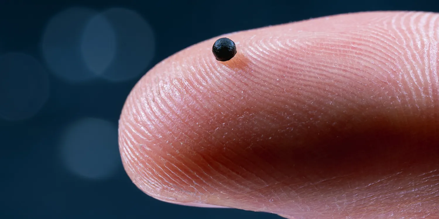 You are currently viewing بحجم حبة رمل… روبوت يمكنه دخول مجرى الدم وإيصال الأدوية بدقة