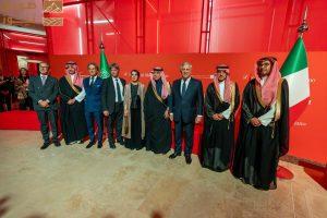 Read more about the article افتتاح العرض التمهيدي لمعرض «سالووني ديل موبيل» في الرياض بمشاركة 38 شركة إيطالية