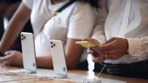 Read more about the article احذر هذه الرسالة.. “تم العثور على آيفونك” قد تكون فخًا لسرقة حسابك