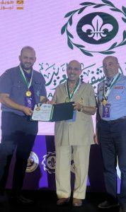 Read more about the article خلال المؤتمر الكشفي العربي الـ31 بدبي قلادة الكشاف العربي تُمنح للأمين العام للاتحاد العالمي الإسلامي للكشافة
