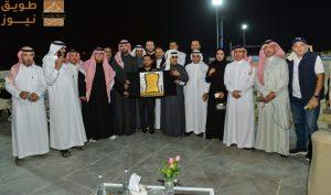 Read more about the article الإعلام يكرّم مركز الغِرّاء للفروسية لحصوله على فئة (A) وأكاديمية الصارم البتار لإنجازاتها الدولية