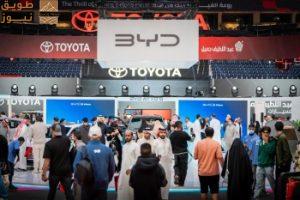 Read more about the article بأحدث الطرازات العالمية.. انطلاق معرض الرياض للسيارات