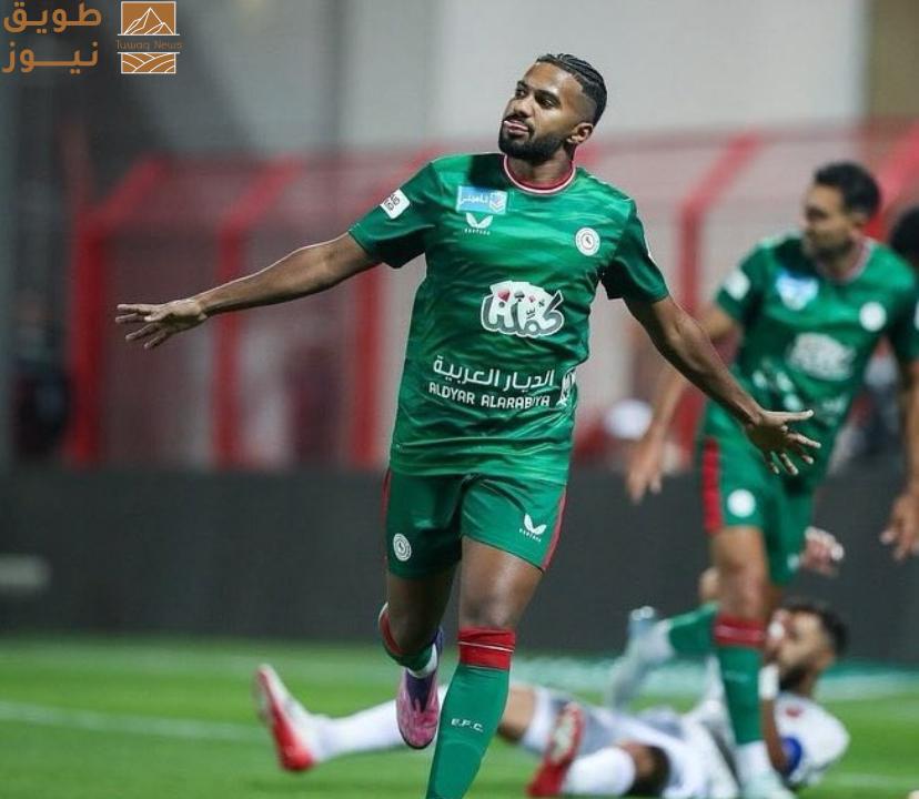 Read more about the article ‫الأهلي والقادسية يتنافسان على ضم خالد الغنام.. وشرط جزائي يحسم الصفقة