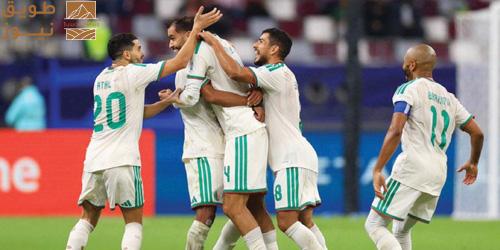 You are currently viewing الجزائر والعراق والأردن والإمارات يكملون منتخبات ربع النهائي