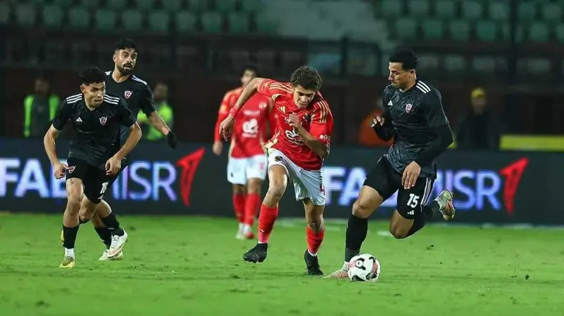 You are currently viewing الأهلي يعلن توصله لاتفاق على انتقال لاعبه إلى برشلونة