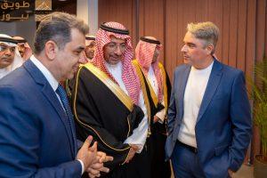 Read more about the article وزير الصناعة والثروة المعدنية يزور منشأة “JBS” في جدة ويطّلع على توسّعها الأخير