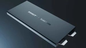 Read more about the article بطارية Donut Lab تشحن 80% بـ5 دقائق.. هل فقد وقود السيارات مبرره؟