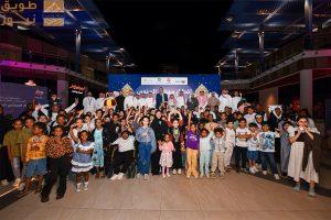 Read more about the article برعايةالأميرسعودبن جلوي.. سوق7 يستضيف الأيتام وذوي هم في الإفطارالرمضاني