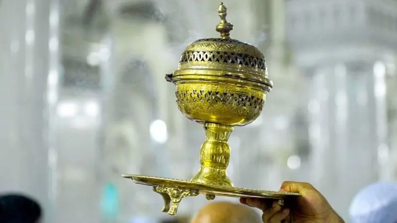 You are currently viewing 8200 جولة تطييب يوميًا في المسجد الحرام خلال رمضان