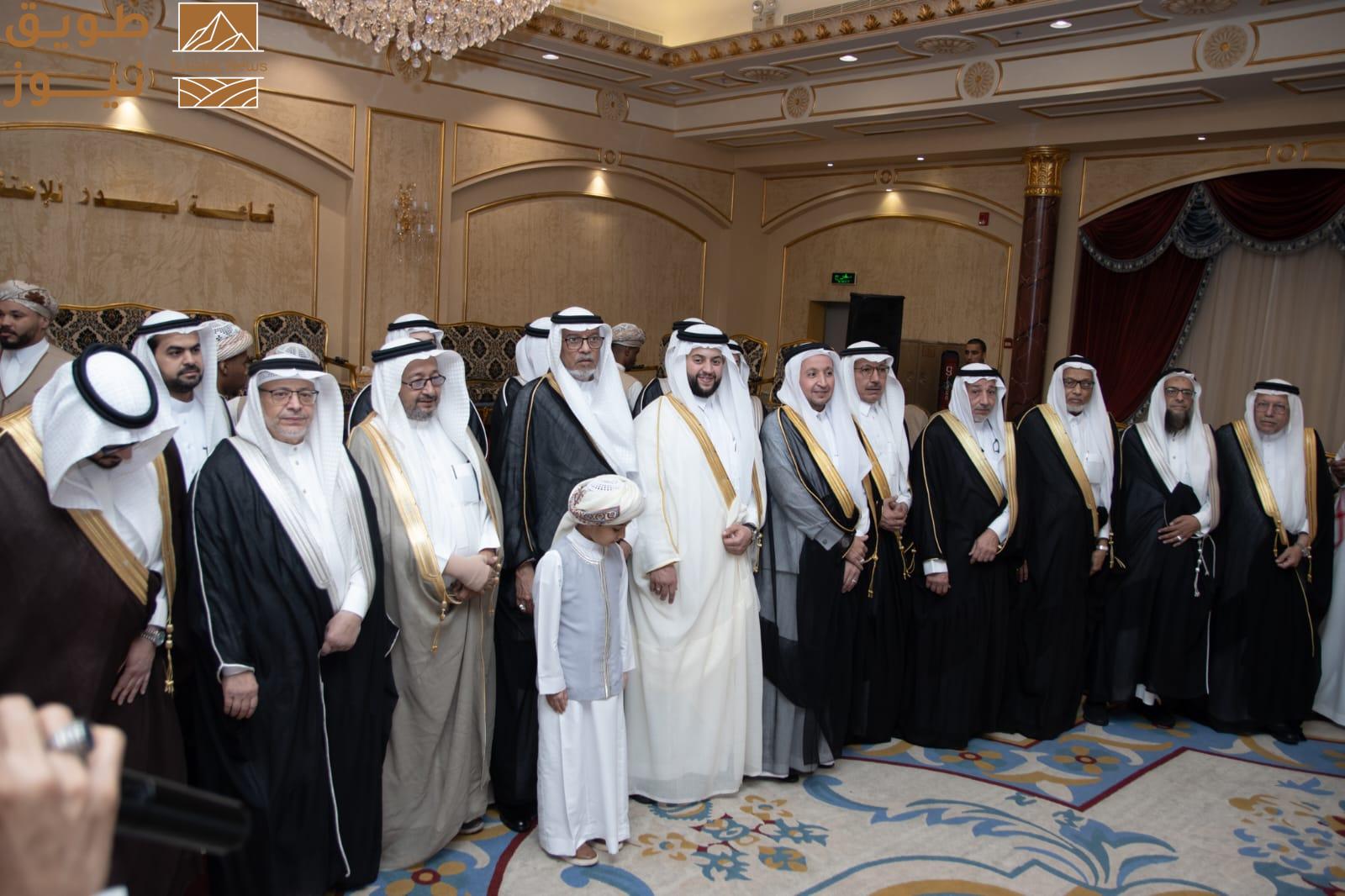 You are currently viewing أسرة الوزان تحتفل بزواج المهندس صهيب في مكة المكرمة