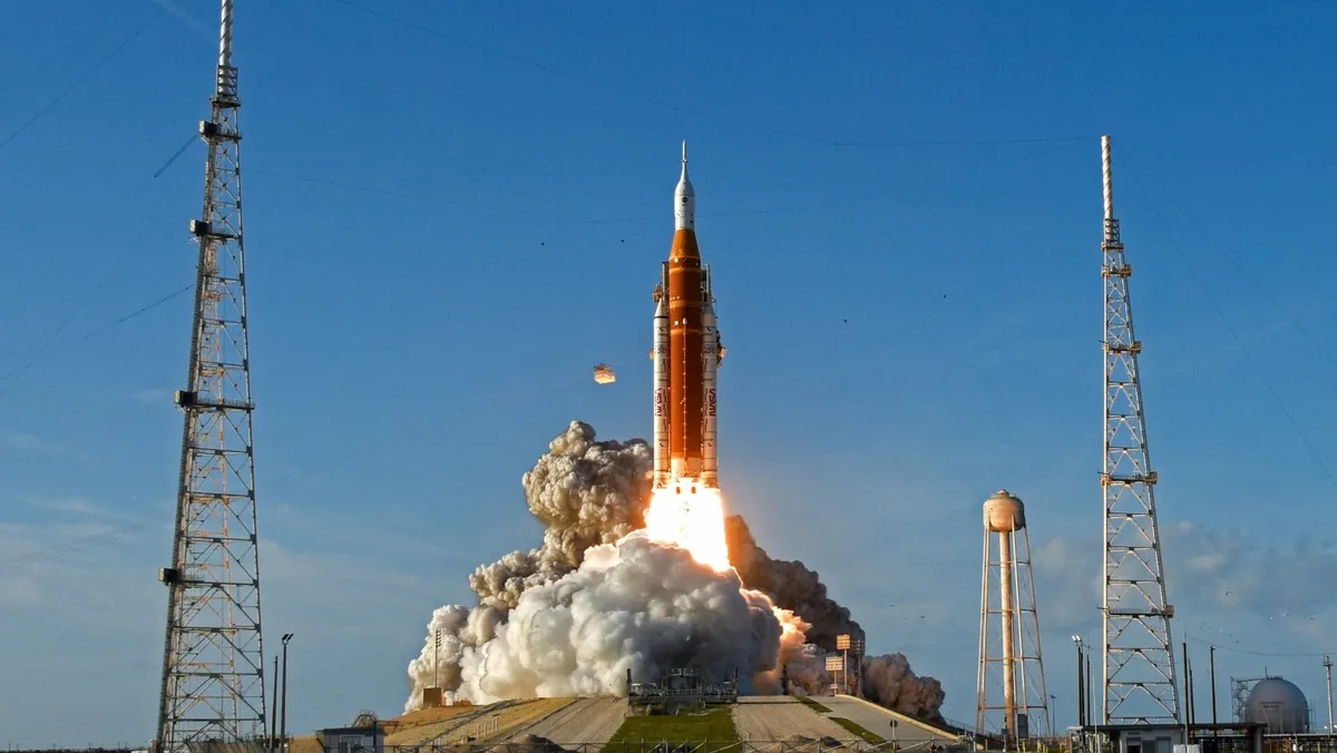 You are currently viewing السعودية تعلن نجاح إطلاق القمر الصناعي “شمس” ضمن مهمة “آرتميس 2”