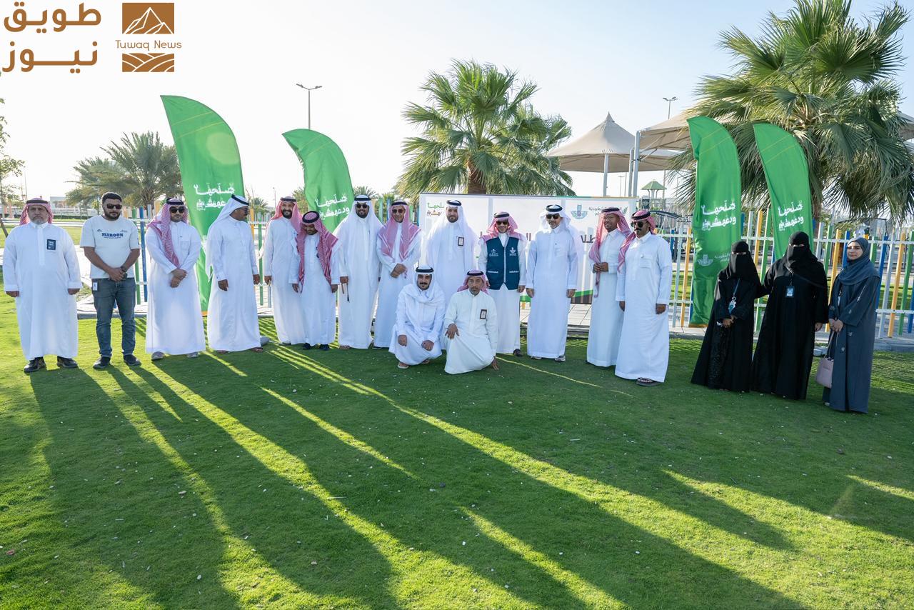 Read more about the article √ أمانة الشرقية و”الذوق العام” تطلقان حملة ميدانية لرصد المركبات التالفة وتحسين المشهد الحضري