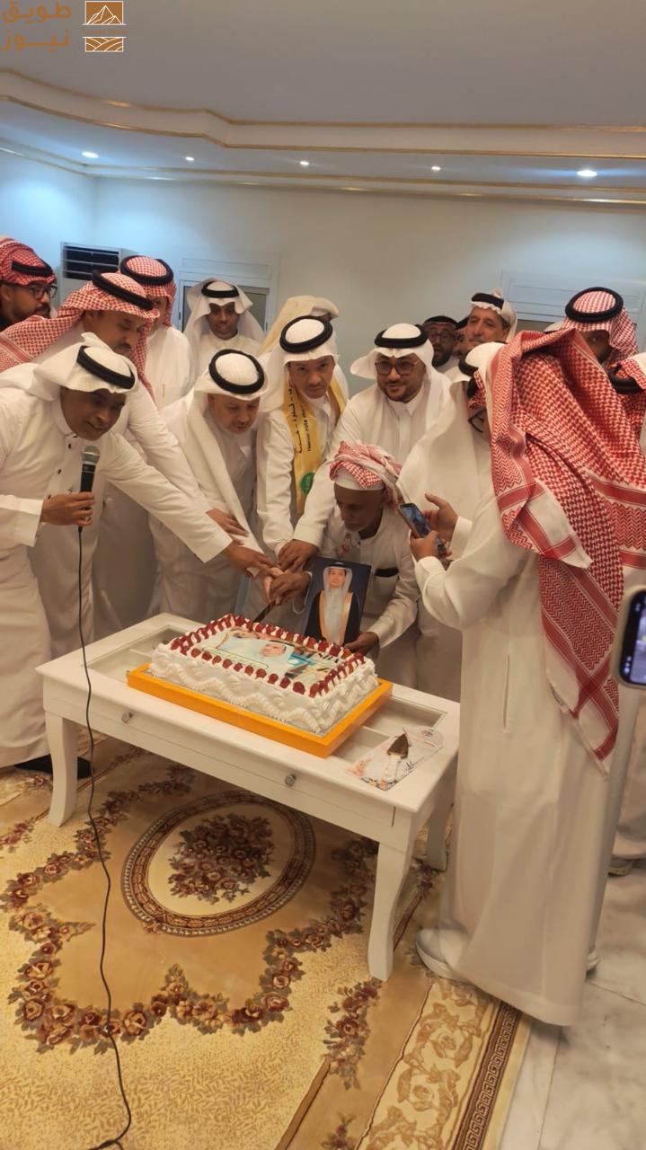 You are currently viewing كشافة مكة تكرم “دمنهوري” في ليلة تقاعده بعد 30 عاماً من العطاء الإعلامي